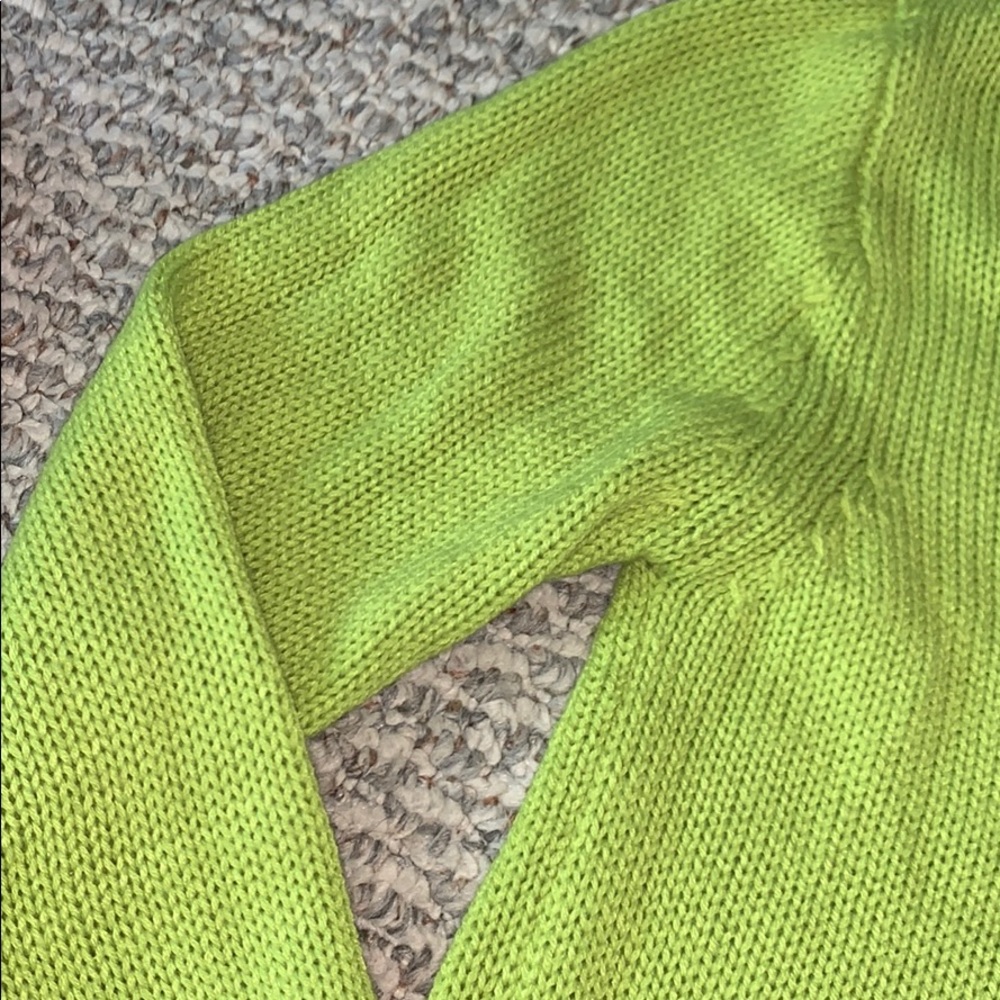 Sweet Romeo Stylish Sweater - Picture 6 of 7